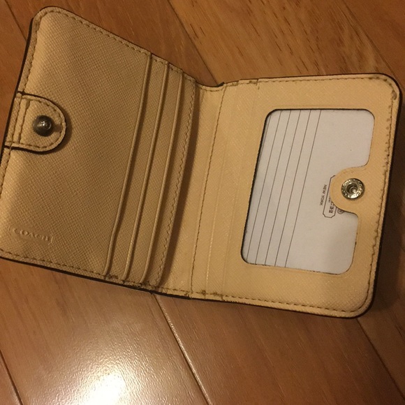 Coach wallet - Picture 2 of 3